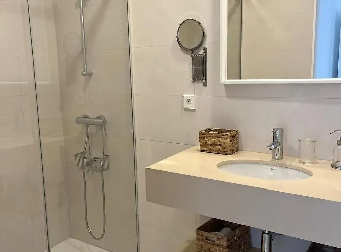 2 Jj E Hijos Conil Sl Кониль-де-ла-Фронтера